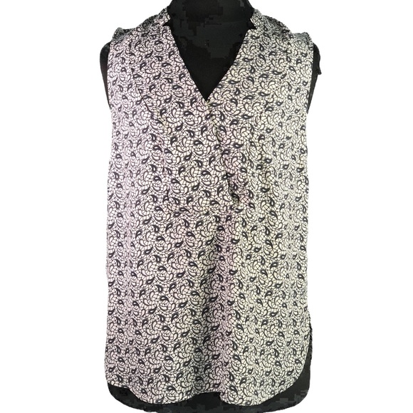 Halogen Notch Detail Black & White Paisley Sleeveless Blouse - Small - Picture 3 of 8